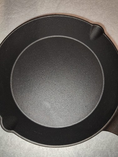 Cast iron frying - iron,