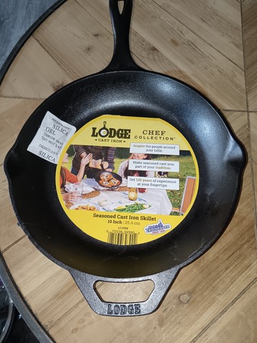 Lodge cast iron - cast,