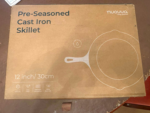 Cast iron pre - cast, pre-seasoned