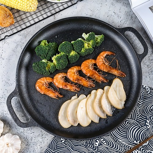 Cast iron pizza pan griddle - pizza,