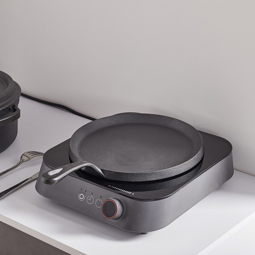 Heavy duty pre seasoned - heavy, pre-seasoned